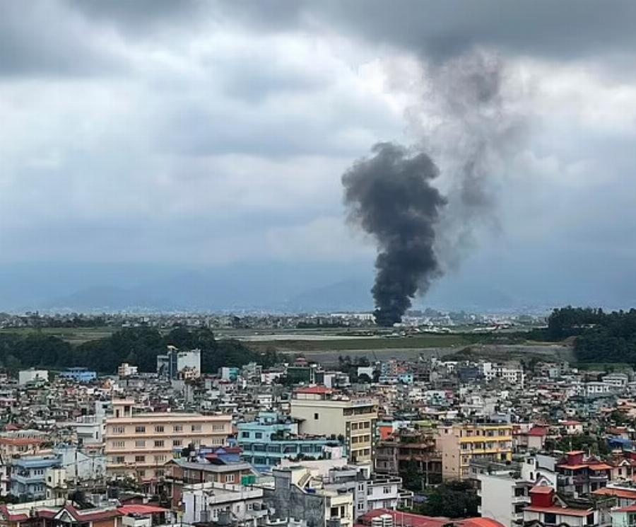 Νεπάλ: Τουλάχιστον 18 νεκροί στην συντριβή μικρού αεροπλάνου κατά την απογείωσή του