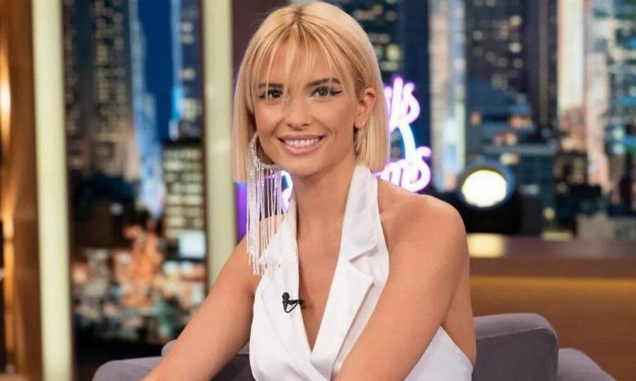 Σάλoς με την Κατερίνα Λιόλιου – Βγήκε στην πίστα χωpίς εσώpοuχο