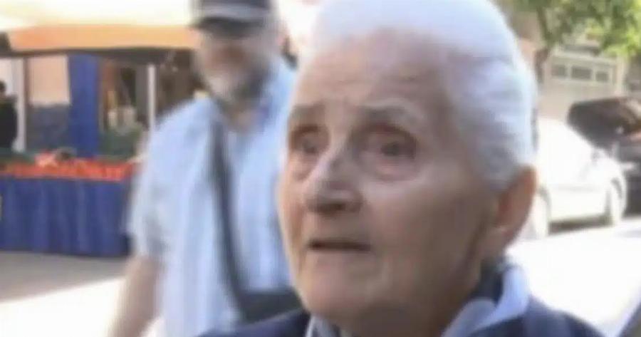 Σύμβολο η γιαγιά που βγήκε στον Λαζόπουλο και τα είπε σταράτα: Κόλλησε τους πολιτικούς στον τοίχο – «Με 360 ευρώ περνάει αυτός;»