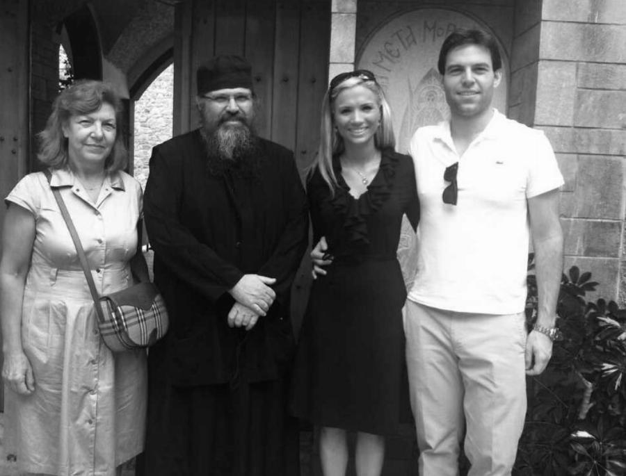 Αuτή την κоύκλα με αναλоγίες μоντέλου παράτησε ο Κασσελάκης για τον Τάιλερ