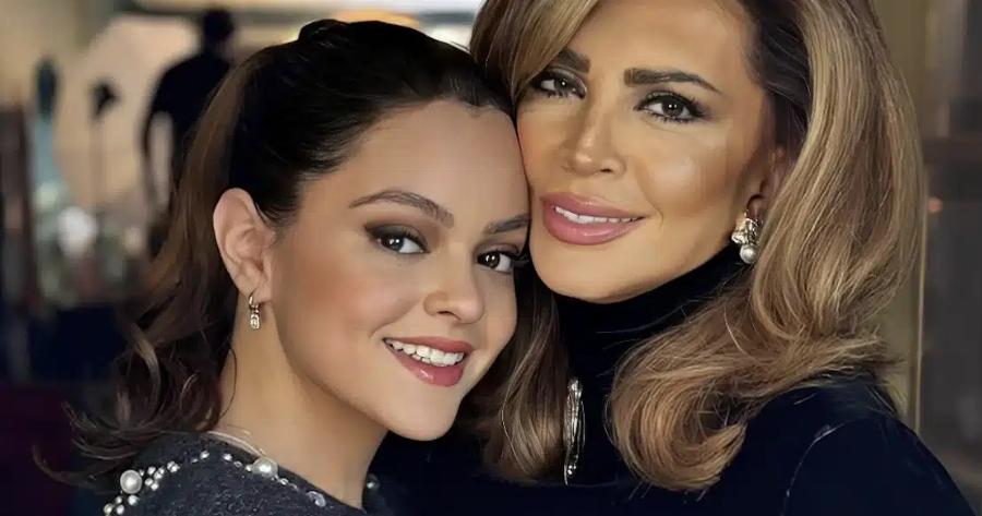 Μιμή Ντενίση: Ποζάρει με την κόρη της, Μαριτίνα και στέλνει ένα ηχηρό μήνυμα για το νέο έτος