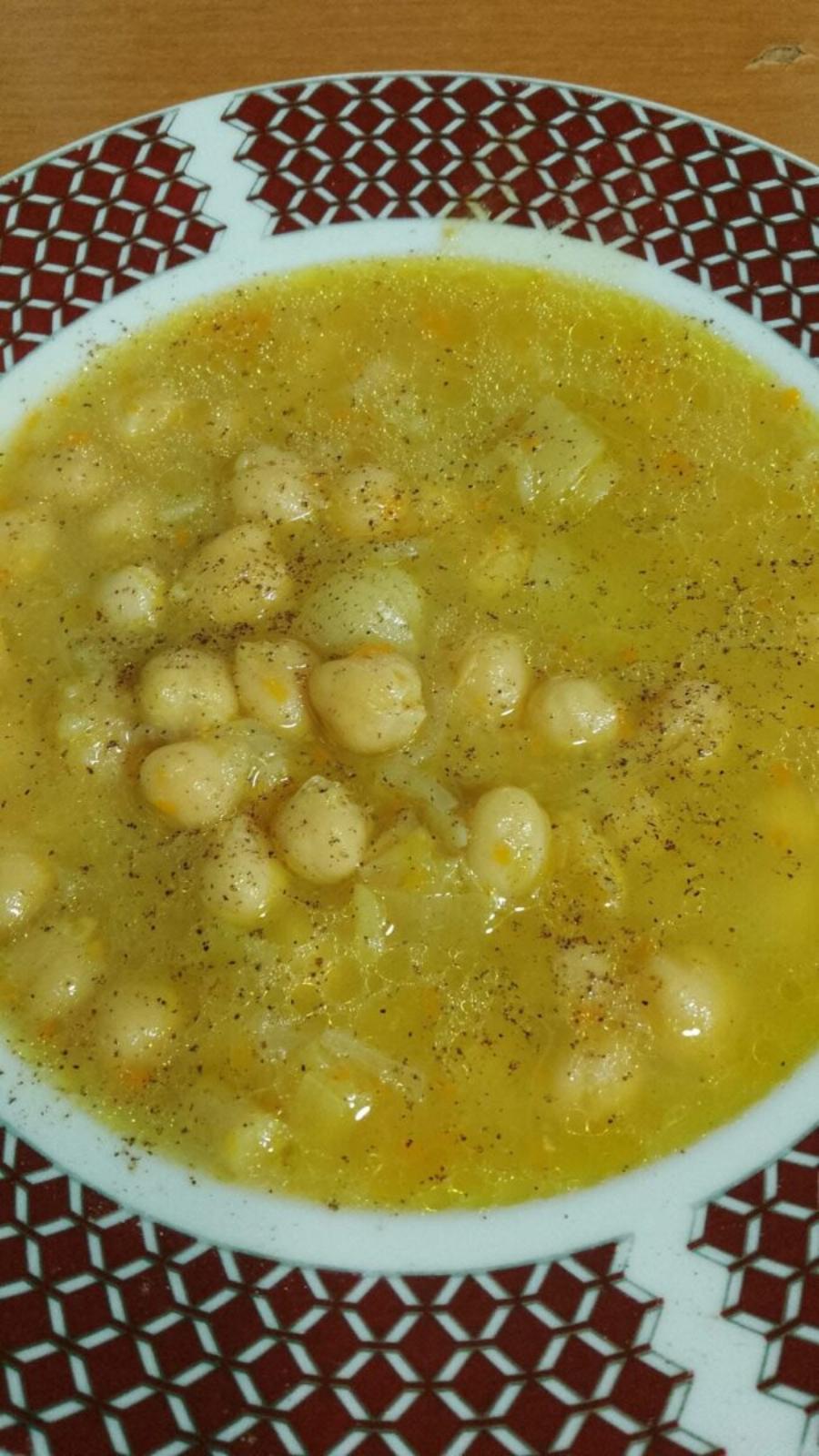 Χυλωμένα ρεβίθια με πράσα που λιώνουν στο στόμα – Θα τα φτιάχνετε ξανά και ξανά!