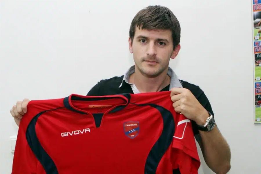 Πέvθoς στο ποδόσφαιρο: Πέθαvε πασίγνωστος ποδοσφαιριστής