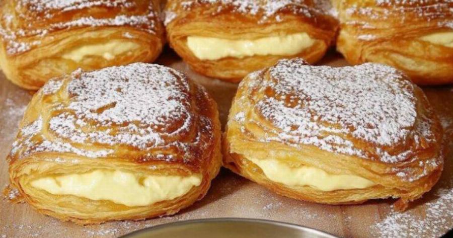 Γαλλική απόλαυση σε πιάτο: τραγανή ζύμη με λεπτό εσωτερικό βανίλιας που ξετρελαίνει