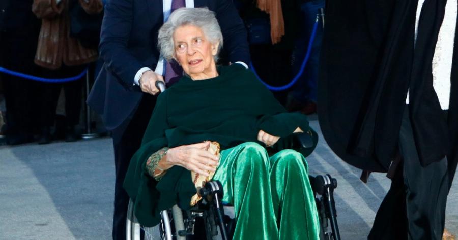 ΣΕ ΛΑΙΚΟ ΠΡΟΣΚΥΝΗΜΑ Η ΣΟΡΟΣ ΤΗΣ ΠΡΙΓΚΙΠΙΣΣΑΣ