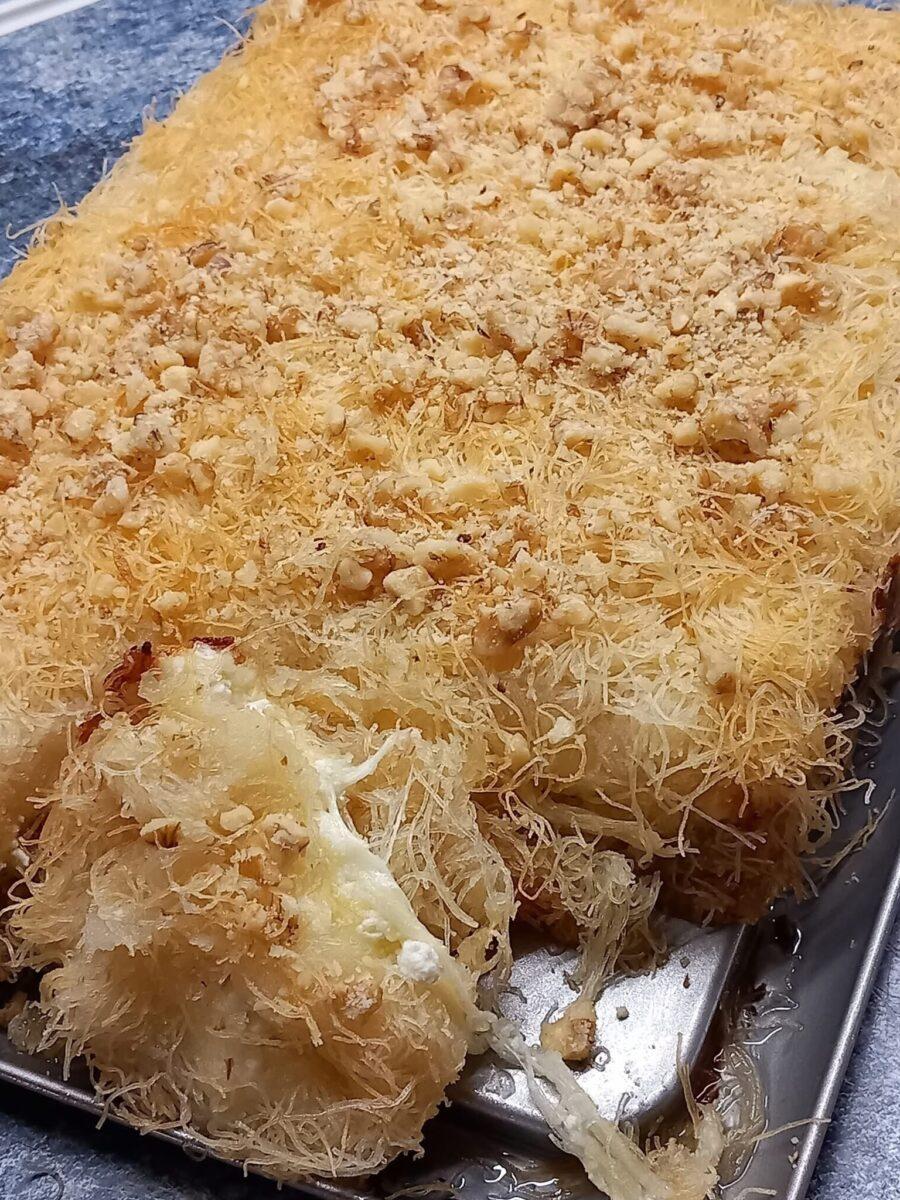 Το Ανατολίτικο γλυκό που λιώνει στο στόμα – Θα το λατρέψετε από την πρώτη μπουκιά!