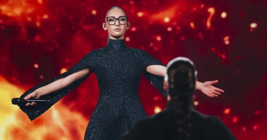 Klavdia: Όλοι το είδαν, ελάxιστοι το παρατήρησαν – H γκάφα στη 2η πρόβα της στη σκηνή της Eurovision