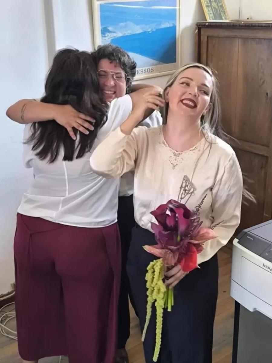 Μυτιλήνη: Ο 1ος πολιτικός γάμος μεταξύ γυναικών στην πατρίδα της Σαπφούς