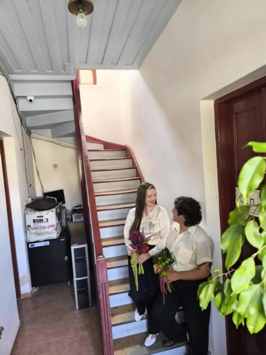 Μυτιλήνη: Ο 1ος πολιτικός γάμος μεταξύ γυναικών στην πατρίδα της Σαπφούς