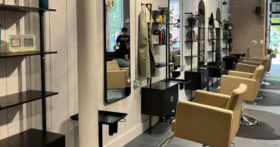 Έβαλαν βομβα σε πασίγνωστό κομμωτήριο