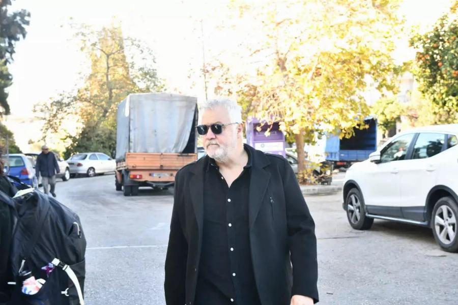 Δάκρυσαν όλοι – Θρήνος στην κηδεία του Δημήτρη Ήμελλου – Τραγική φιγούρα η μητέρα του | Φωτογραφίες