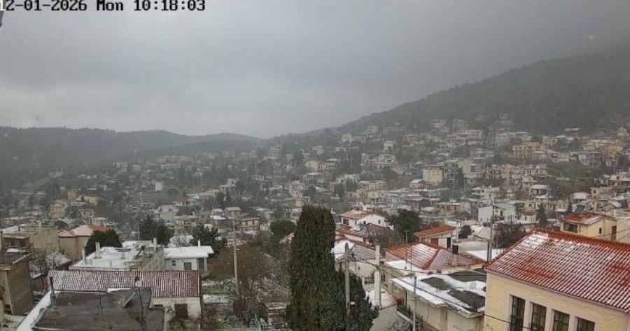 Μερομήνια 2027: Τι δείχνουν για τα φετινά Χριστούγεννα – Πότε έχουμε χιόνια μέσα στις πόλεις και πολικό ψύχος