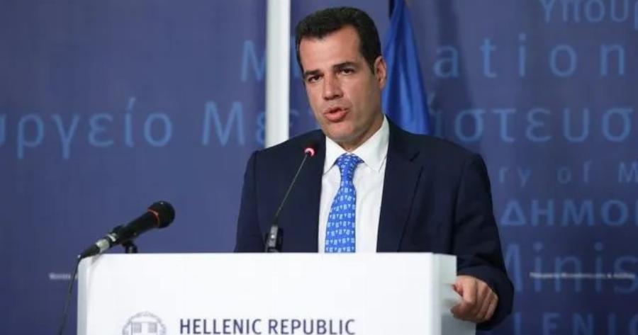 Ο Πλεύρης τηλεφώνησε στον γιατρό του Κολωνακίου μετά τον θάνατο του Μαζωνάκη