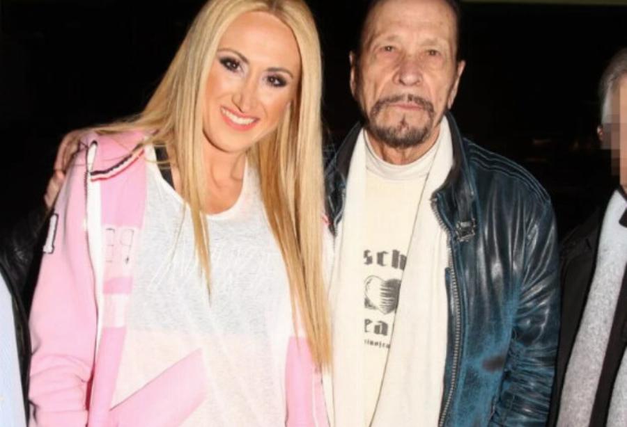 Ο Φώτης Μεταξόπουλος στα 90 γνώρισε τον έρωτα της ζωής του σε μια 41χρονη