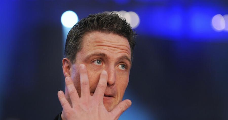 Ο Σουμάχερ ανέβασε νέα φωτογραφία με το σύντροφό του μετά την αποκάλυψη ότι του αρέσουν οι άντρες