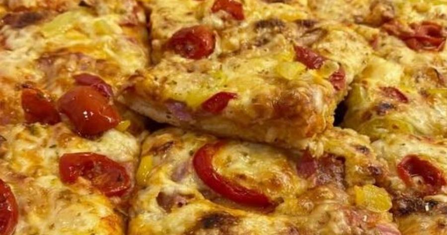 Πίτσα ταψιού αφράτη σαν της πιτσαρίας: Η ζύμη που πετυχαίνει πάντα