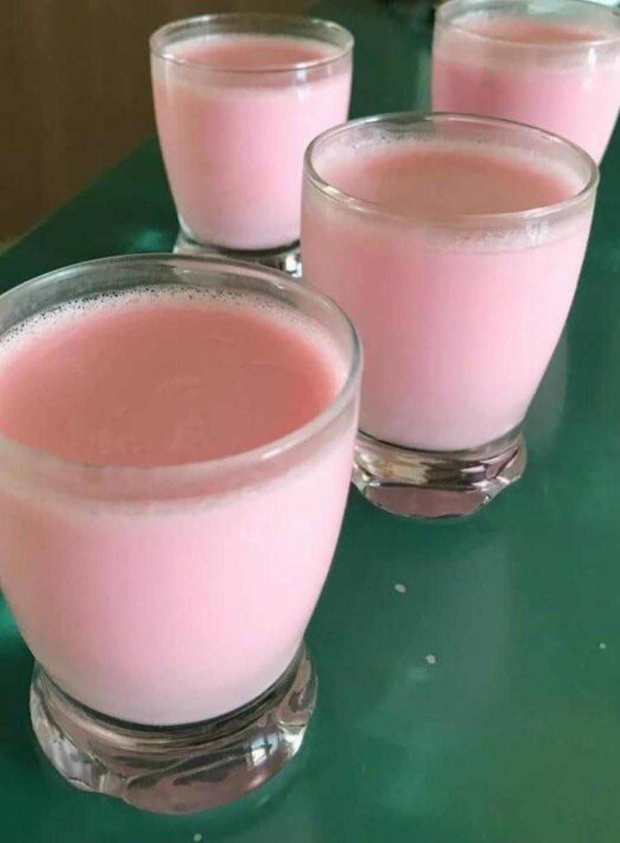 Ανακάτεψε γιαούρτι με ζελέ και θα πάθεις πλάκα