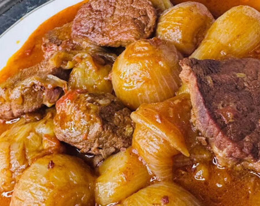 Στιφάδο με μοσχάρι – παραδοσιακή συνταγή της γιαγιάς μου