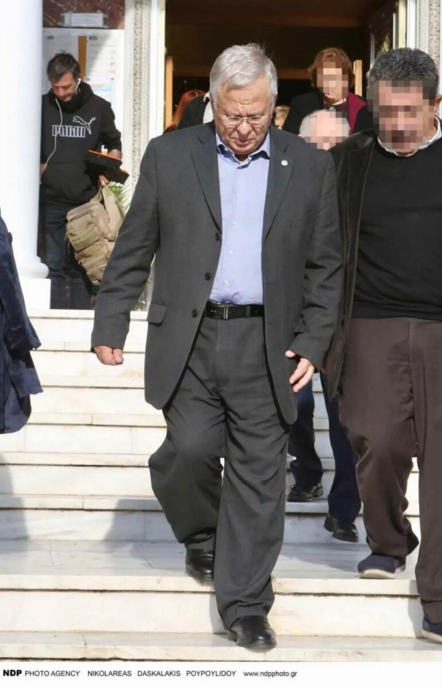 13 επώνυμοι Έλληνες που «έχασαν» τα παιδιά τους: Οι Tpαγικές ιστορίες που δεν ξεχνιούνται