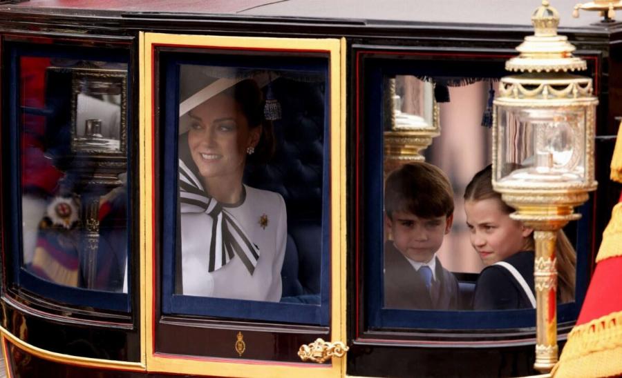 Δάκρυσε όλο το Λονδίνο για την Κέιτ Μίντλετον: «Η πρώτη δημόσια εμφάνισή της μετά τη διάγνωση του καρκίνου»