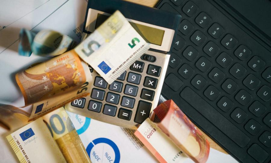 Συντάξεις: Πότε θα μπουν τελικά – Χιλιάδες συνταξιούχοι θα πάρουν και αναδρομικά