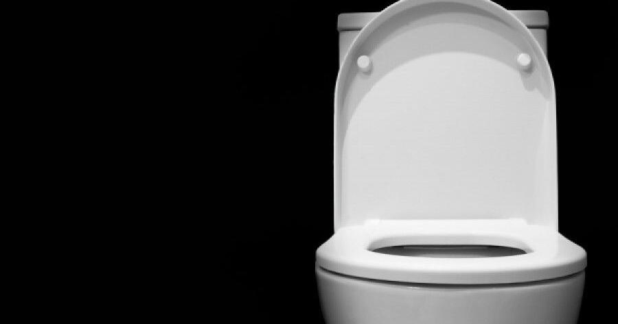 Τι πρέπει να κάνεις για την υγεία σου αν σηκώνεσαι τη νύχτα για τουαλέτα