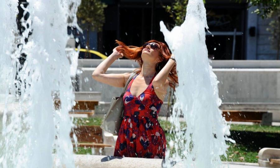 Μερομήνια: Έτσι θα είναι το φετινό καλοκαίρι – Ποιος μήνας θα είναι ο δυσκολότερος