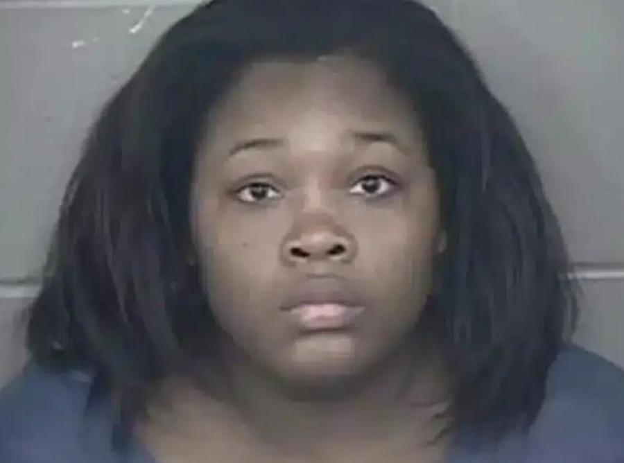 Μητέρα μπέρδεψε την κούνια με το φούρνο και έψησε ζωντανό το μωρό της