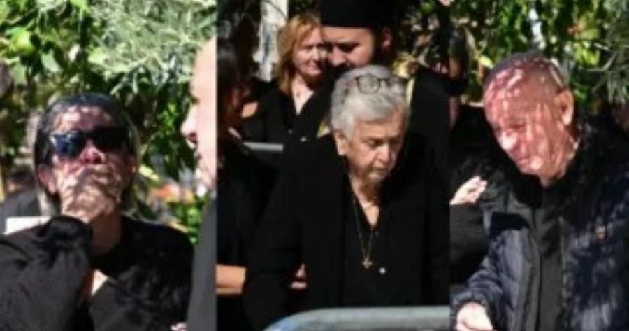 Σπάραξαν οι γονείς του Μαζωνάκη πάνω από το μνήμα – Η κραυγή της Μαρίας και ο βουβός πόνος της Βάσως