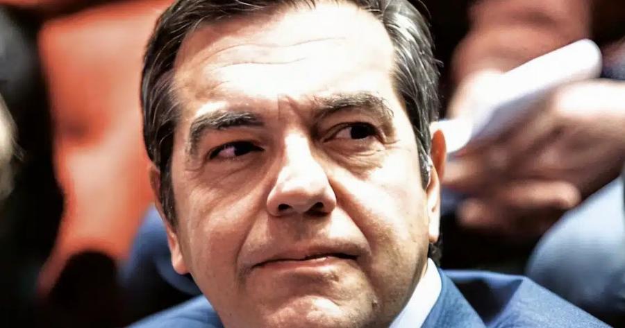 Ο Αλέξης Τσίπρας επιστρέφει για να ξανασώσει την Ελλάδα