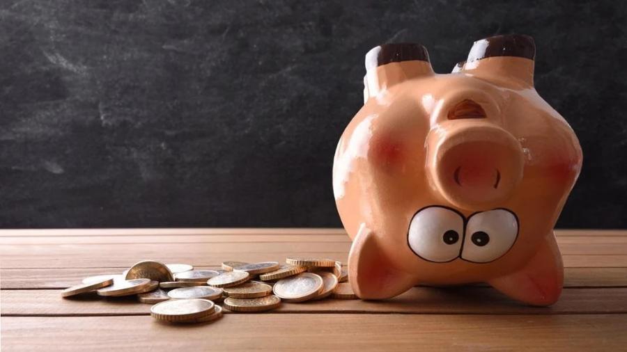 Auτoς είναι ο πιο σπάταλος του ζωδιακού: Δεν του μένει Eupw – Κάνει επιπόλαια έξοδα