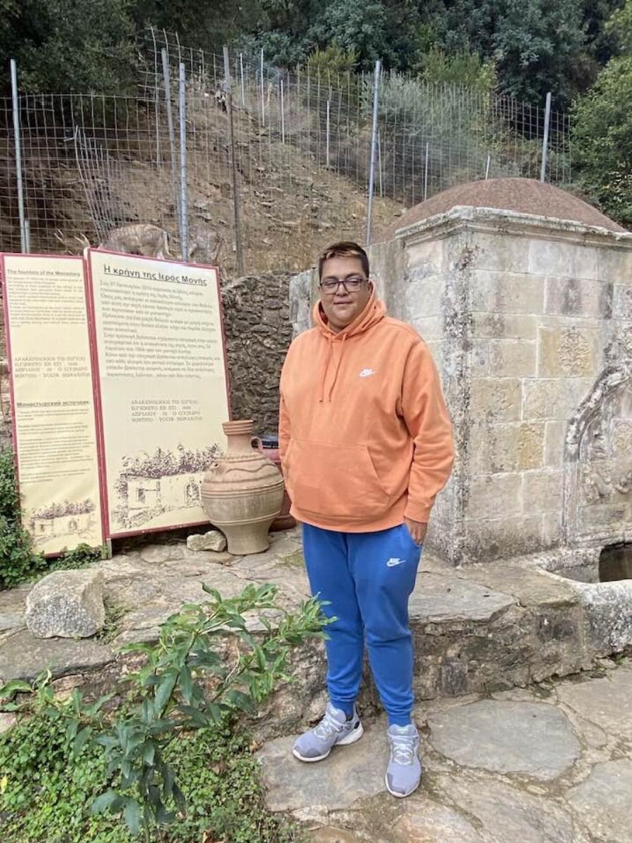 Έχει γεμίσει το Facebook με φωτογραφίες της: Αυτή είναι η αδικοχαμένη 36χρονη Ράνια από την Κρήτη – Καλό παράδεισο άγγελε μου