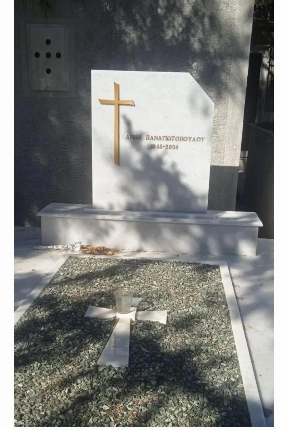 Άννα Παναγιωτοπούλου: Τραγικό! Φωτογραφίες από τον τάφο της σήμερα – Άδειος και μαραζωμένος