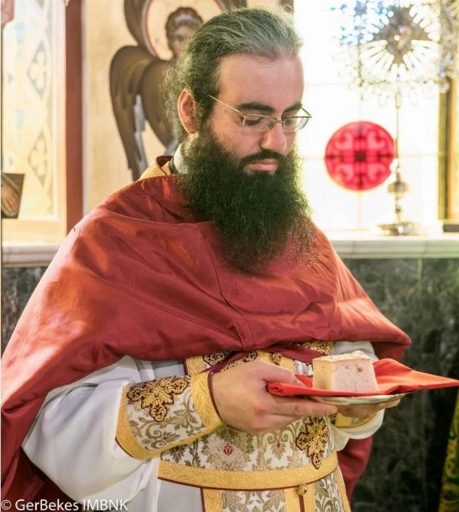 Μαθητής που επέζησε από το τροχαίο δυστύχημα των Τεμπών έγινε αρχιμανδρίτης και αφιέρωσε τη ζωή του στον Κύριο