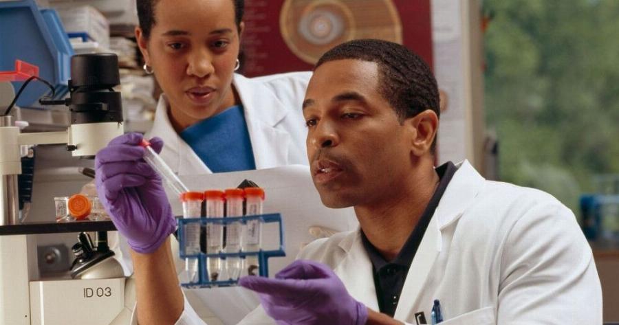 Ποιοι τύποι καρκίνου μπορούν να ανιχνευτούν με μια απλή εξέταση ούρων