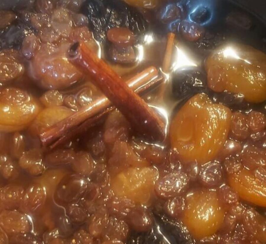 Χουσάφι: Το παραδοσιακό γλυκό που λίγοι ξέρουν αλλά όλοι αγαπούν