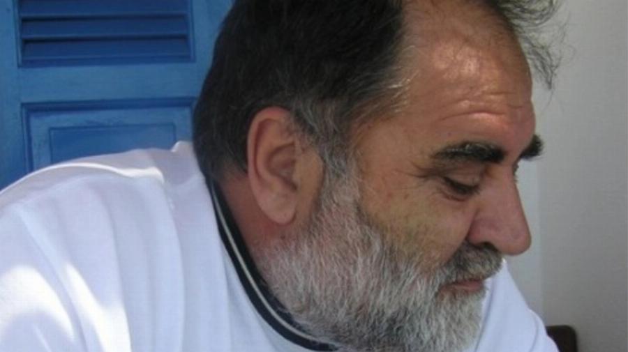 ΕΚΤΑΚΤΟ: Θρήνος – Πέθανε πασίγνωστος Έλληνας δημοσιογράφος