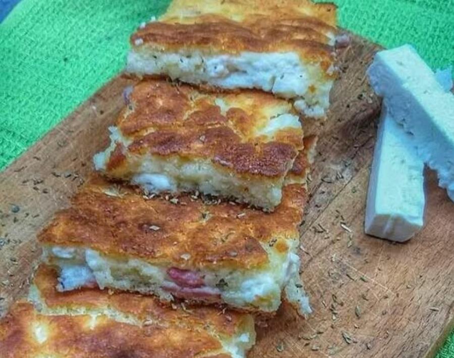 Τυρόπιτα χωρίς φύλλο που γίνεται σε 5 λεπτά!