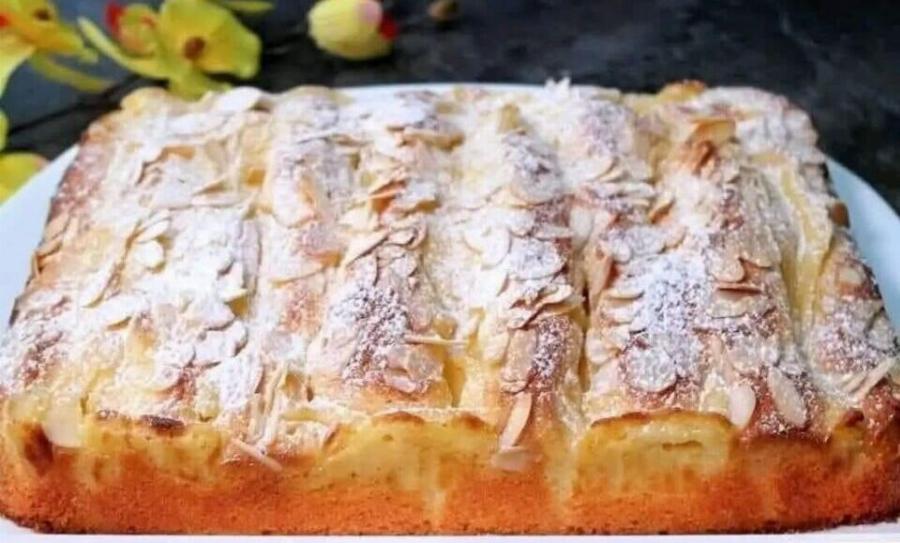 3 μήλα, 3 αυγά, ένα ποτήρι γάλα χωρίς αλεύρι και… λιώνει στο στόμα!!