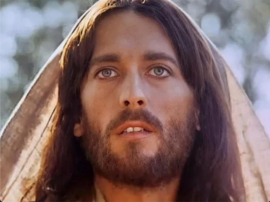 Μóλις μαθεύτnκε για Ρόμπερτ Πάουελ: ΣOK 48 χρóvια μετά τον Ιησού από τη Ναζαρέτ