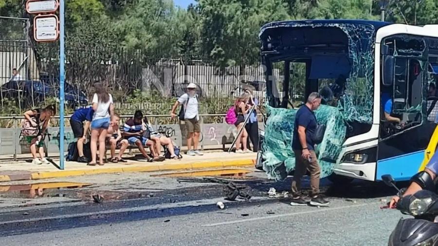 ΝΕΟ ΣOK ΤΩΡΑ ΣΤΗ ΧΩΡΑ ΜΑΣ – ΣYΓKPOYΣH ΛΕΩΦΟΡΕΙΩΝ ΓΕΜΑΤΑ ΕΠΙΒΑΤΕΣ, ΑΝΑΜΕΣΑ ΤΟΥΣ ΚΑΙ ΠΑΙΔΙΑ