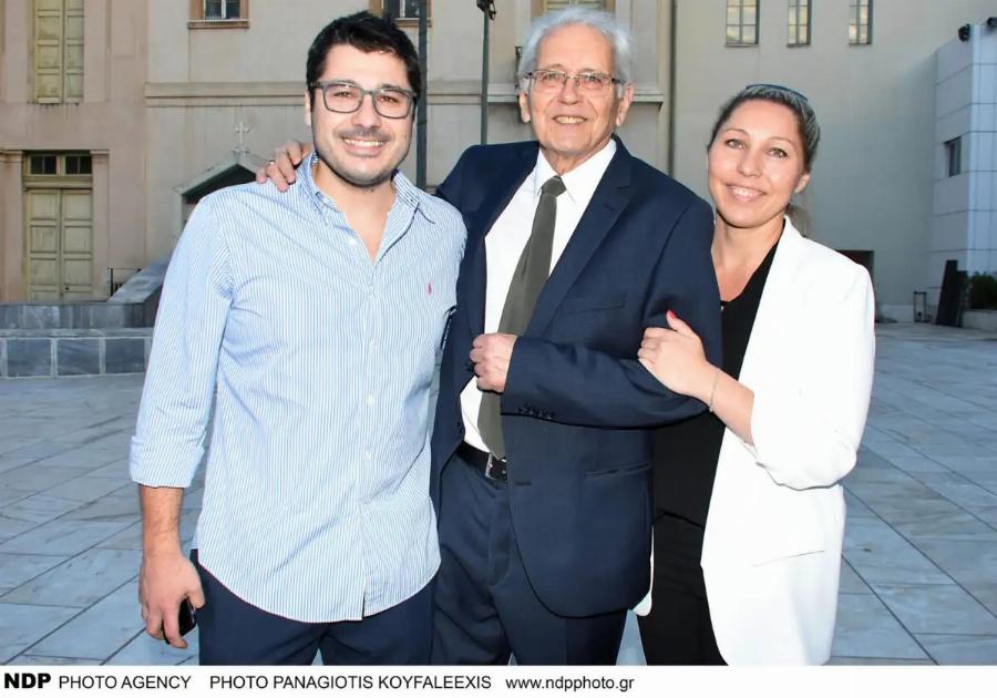 EKTAKTH ΕΙΔΗΣΗ : Πέθανε ο Δημήτρης Κωνσταντάρας