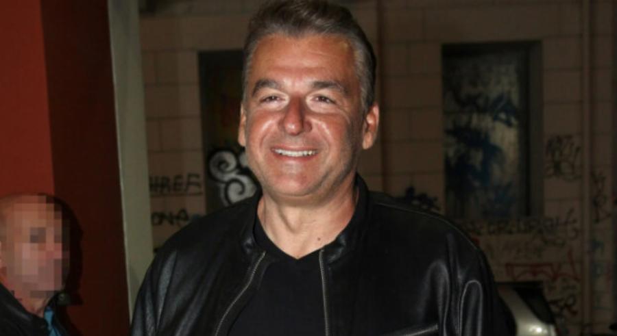 Αuτός είναι ο πασίγνωστος Έλληνας παρουσιαστής που φημολογείται ότι έχει σχέση με την Μαρία Αντωνά