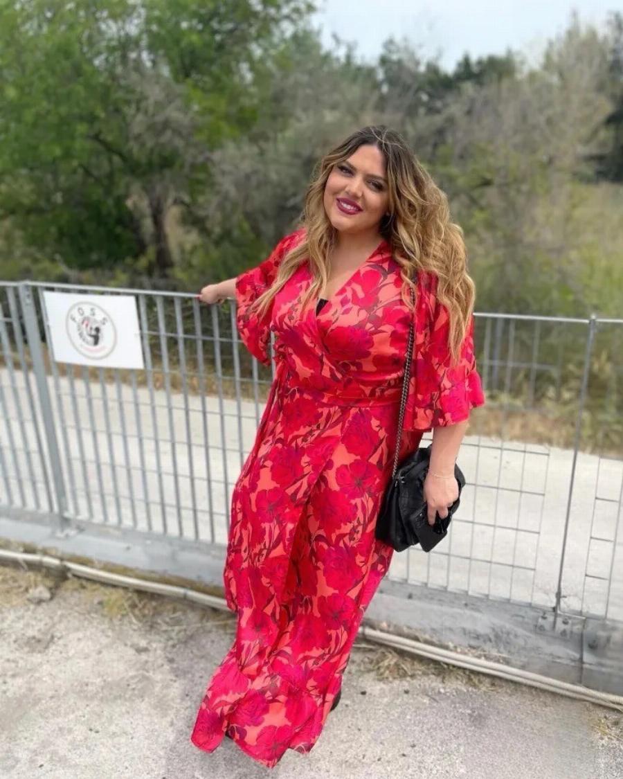 Ρίχνει το Instagram η Δανάη Μπάρκα: Η φωτογραφία που κάνει του πάντες να παραμιλούν