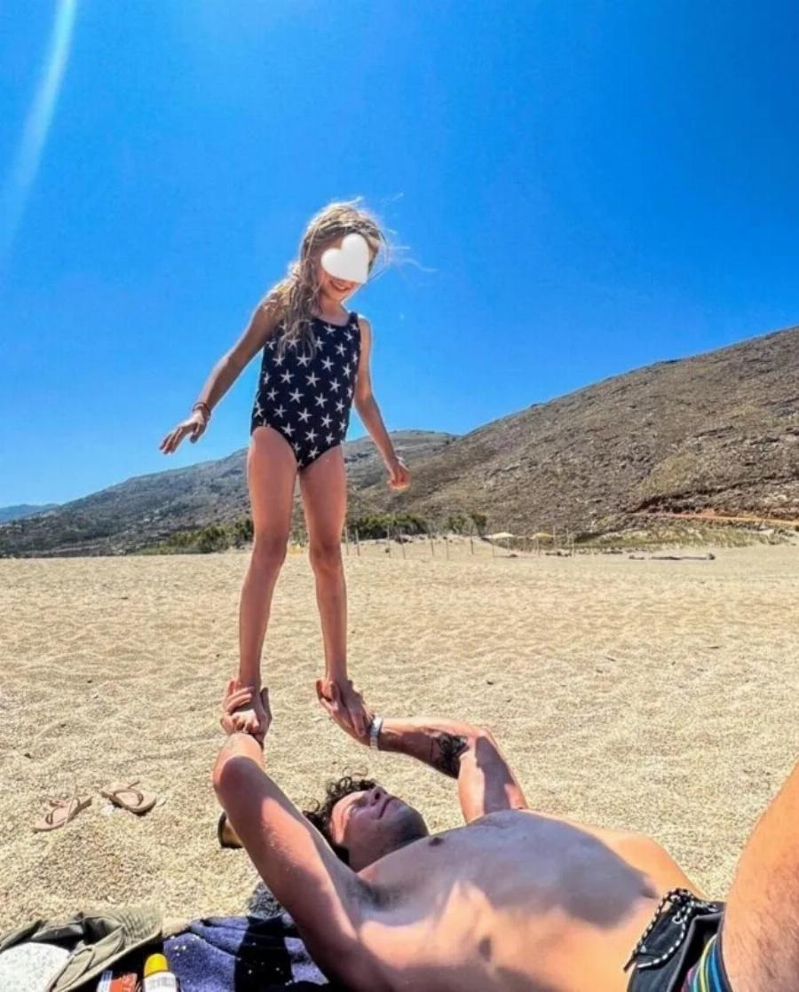 Η Μαρίνα Παντζοπούλου μεγάλωσε κι άλλαξε: Η πρόσφατη φώτο κι η εκπληκτική ομοιότητα με τον Μάκη