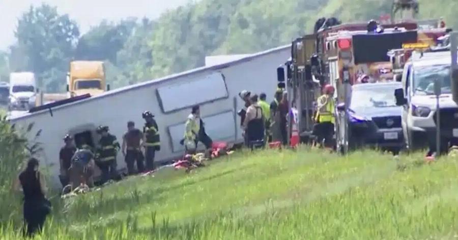 ΤΡΑΓΩΔΙΑ ΤΩΡΑ – ΑΝΑΠΟΔΟΓΥΡΙΣΕ ΛΕΩΦΟΡΕΙΟ – ΥΠΑΡΧΟΥΝ ΠΟΛΛΟΙ ΝΕΚΡΟΙ