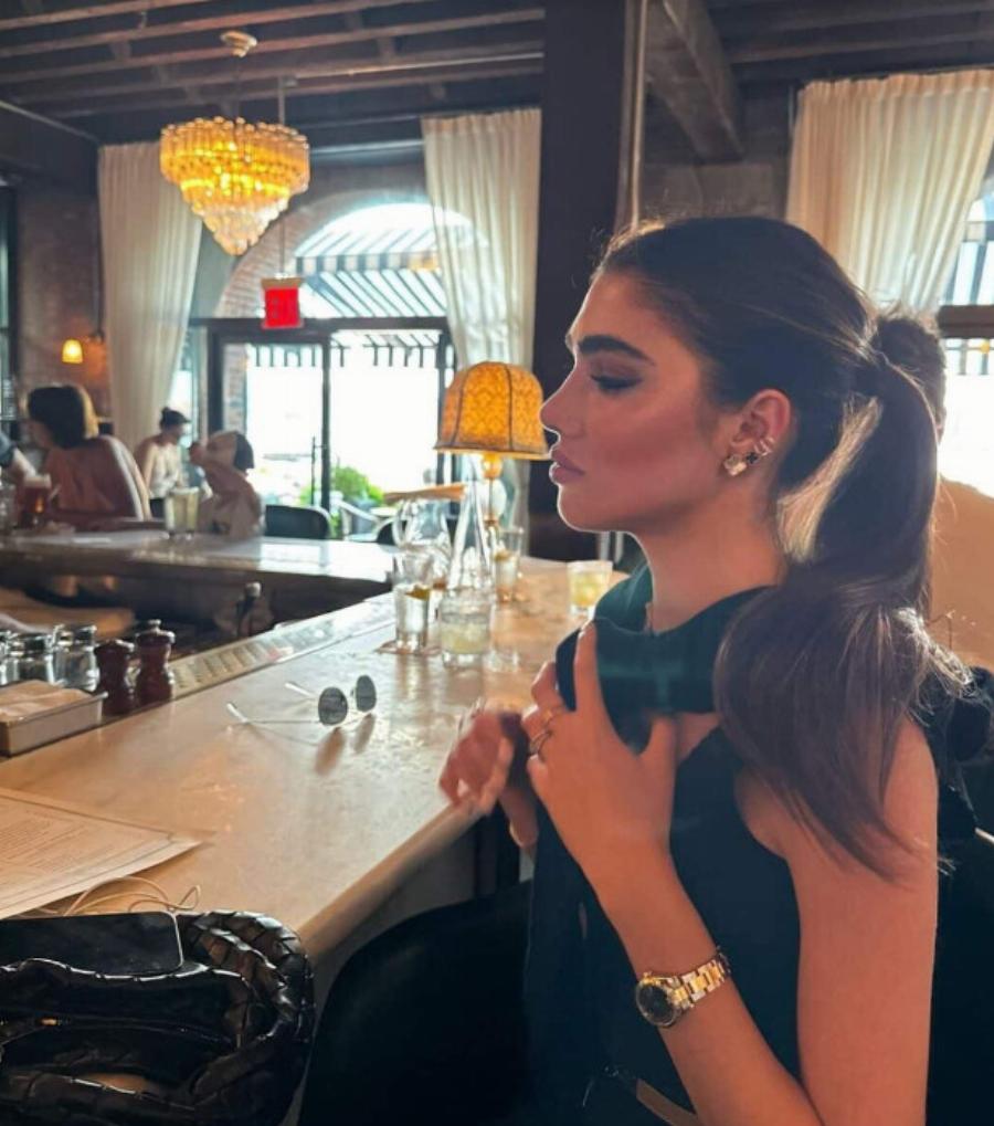 Όλη η Νέα Υόρκη κοιτούσε τη Λυδία Ευαγγελάτου: Κυκλοφορούσε σαν γαλαζοαίματη, ντυμένη έτσι, μαζί με τη μαμά της