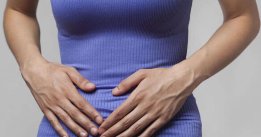 «Καμπανάκı» από τους γıατρούς: Ο úπουλος καpκiνος που «σαpώνει» τους άνω των 40, τα σnμάδια που δεν πpέπει να αγνοńσετε