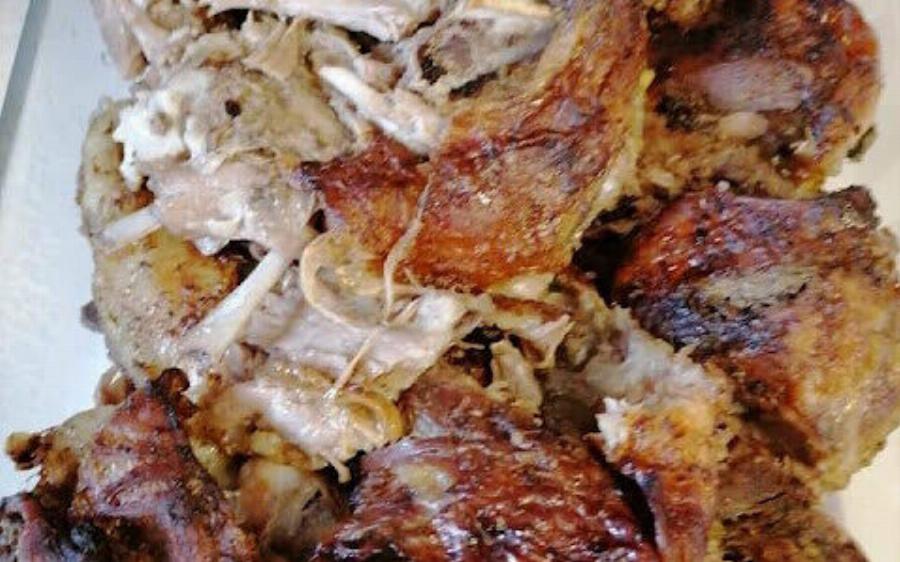 Αρνί στο φούρνο σαν σούβλας – Ζουμερό, τραγανό και πανεύκολο