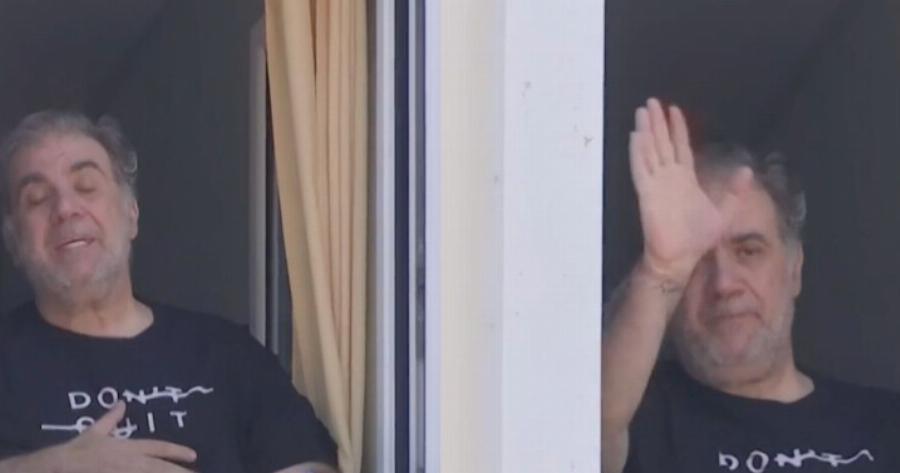 Νικητής ο Σταρόβας: Χαιρετά συγκινημένος την κάμερα και στέλνει το δικό του μήνυμα: «Μην τα παρατάς» (Βίντεο)